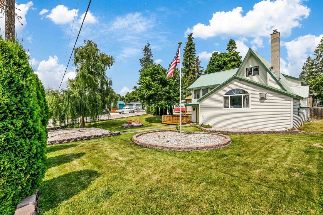 House in Loon Lake, Washington, United States 2 - 18527381