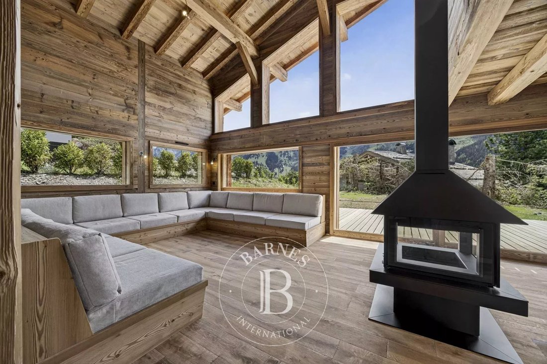 Chalet in La Clusaz, Auvergne-Rhône-Alpes, France 2 - 18526964