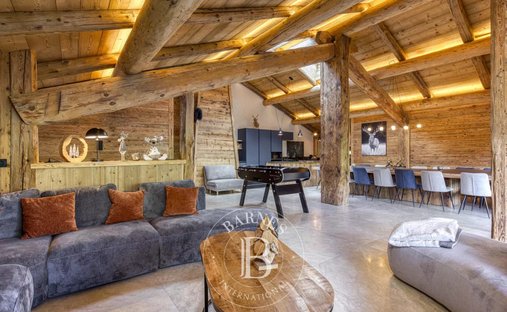 Chalet in Le Grand-Bornand, Auvergne-Rhône-Alpes, France 1