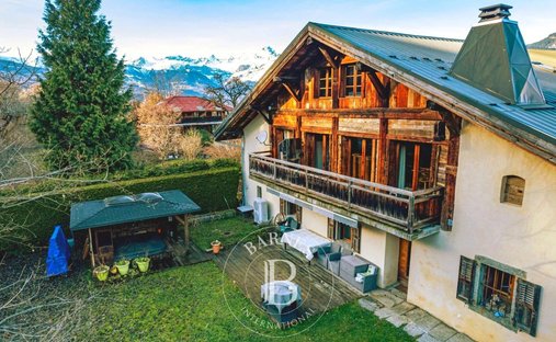 Farm Ranch in Ouest, Saint-Gervais-les-Bains, France 1