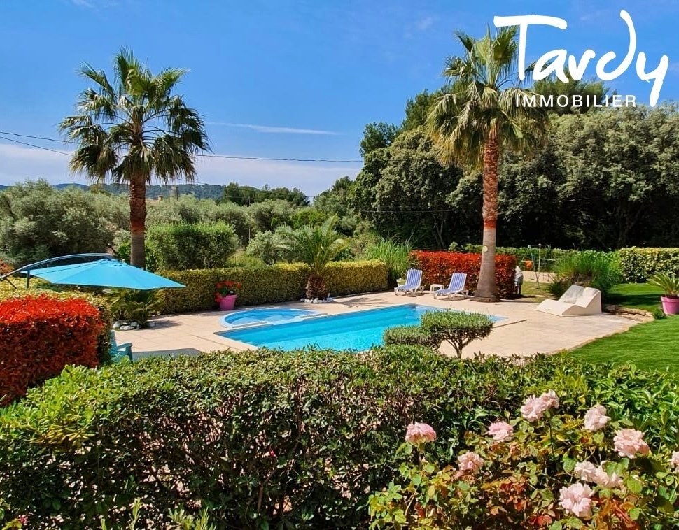 Villa à La Cadière-d'Azur, Provence-Alpes-Côte d'Azur, France 2 - 18527866