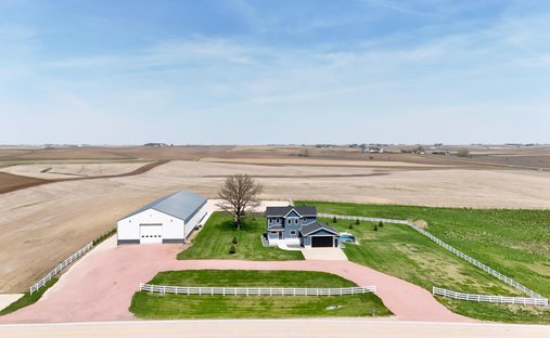 House in Kingsley, Iowa, United States 1