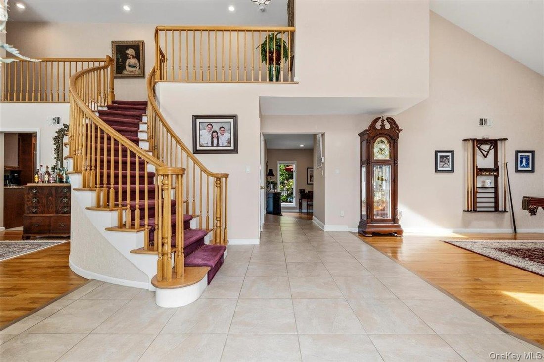 House in Woodbury, New York, United States 3 - 18528628