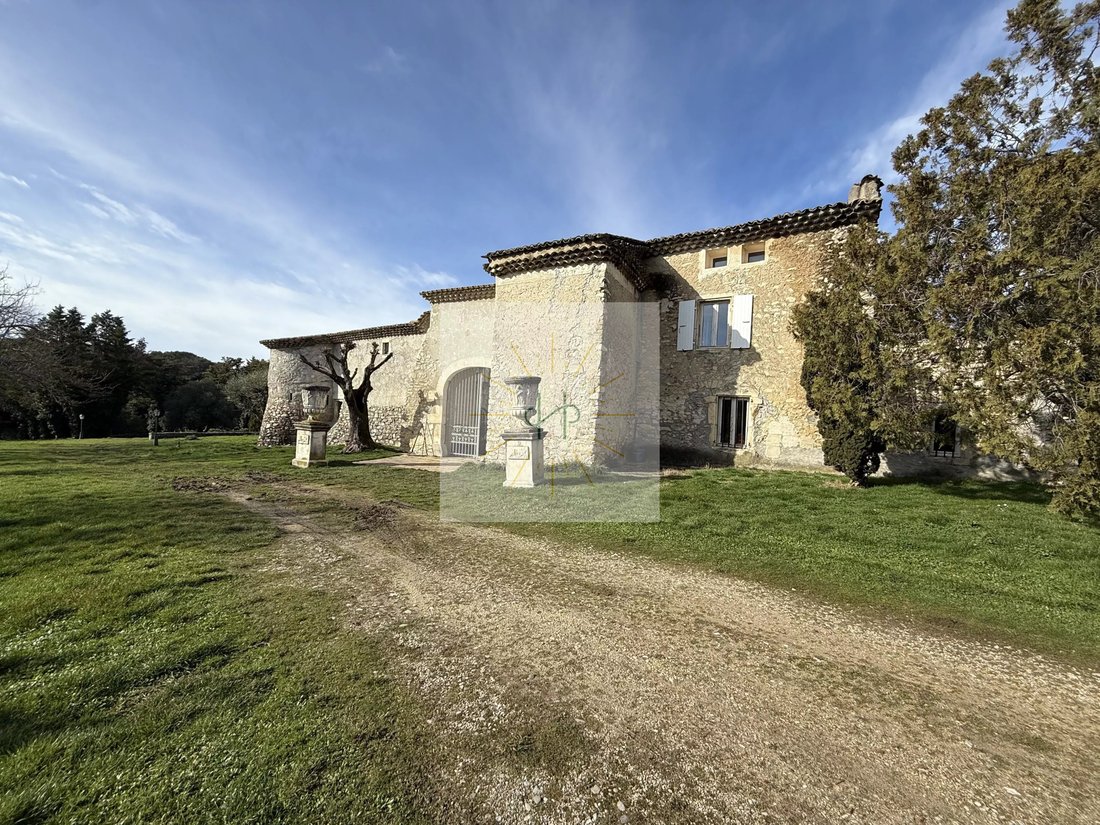 Country House in Savasse, Auvergne-Rhône-Alpes, France 4 - 18527813