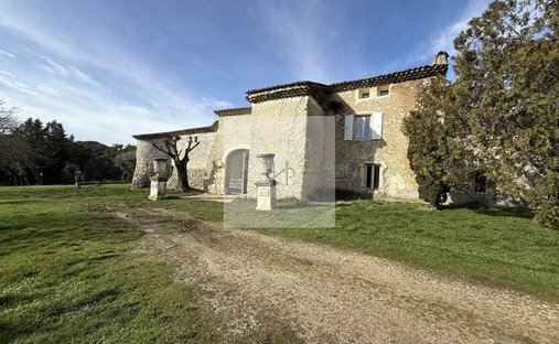 Maisons de campagne à Savasse, Auvergne-Rhône-Alpes, France 1