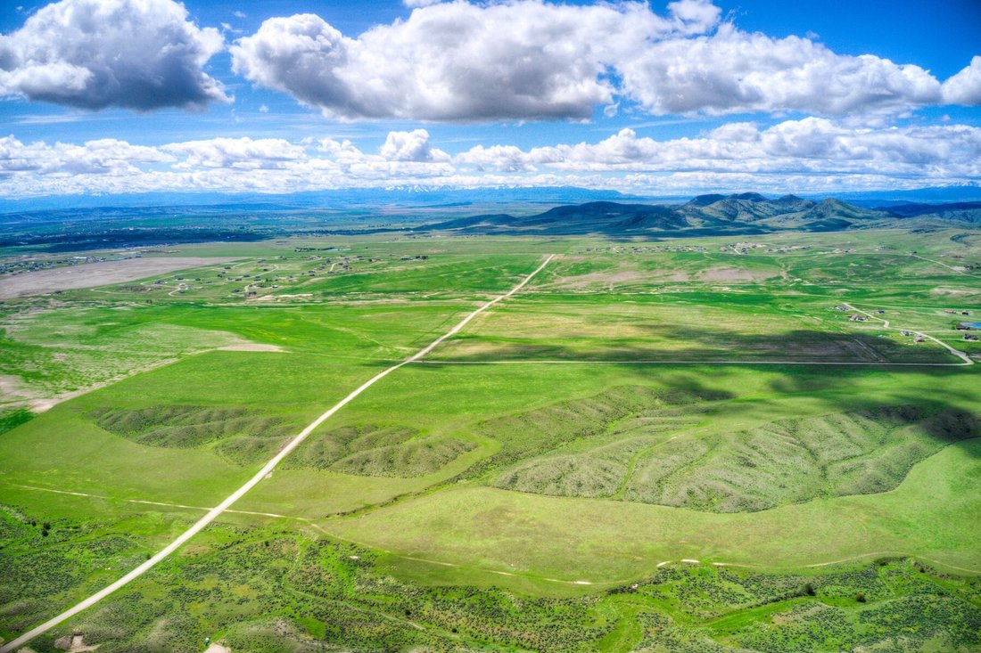 Land in Three Forks, Montana, United States 1 - 18530247