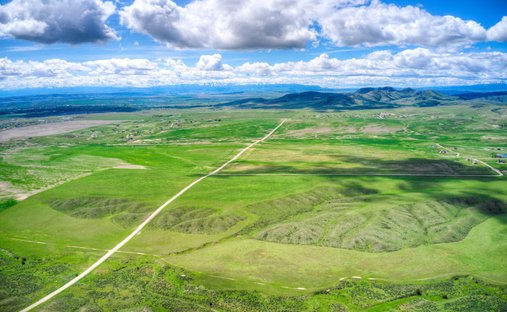Land in Three Forks, Montana, United States 1