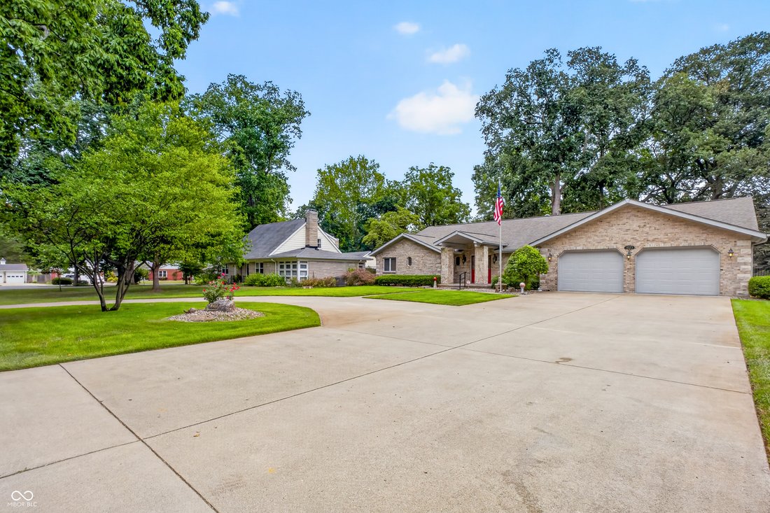 House in Columbus, Indiana, United States 3 - 18526784