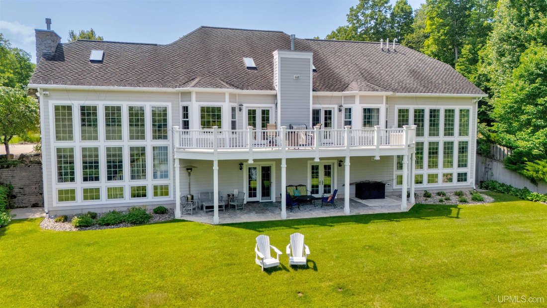 House in Manistique, Michigan, United States 1 - 18528804