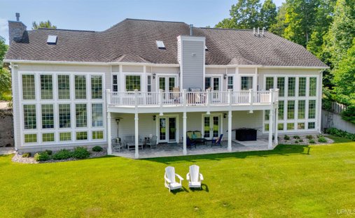 House in Manistique, Michigan, United States 1