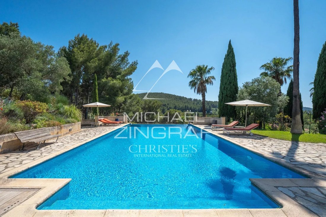 Casa a Saint-Cyr-sur-Mer, Provenza-Alpi-Costa Azzurra, Francia 4 - 18526646