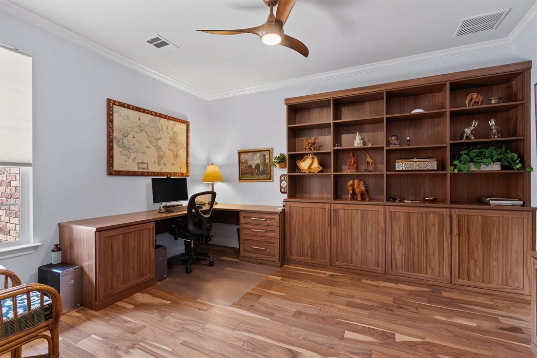 House in Georgetown, Texas, United States 5 - 18528879