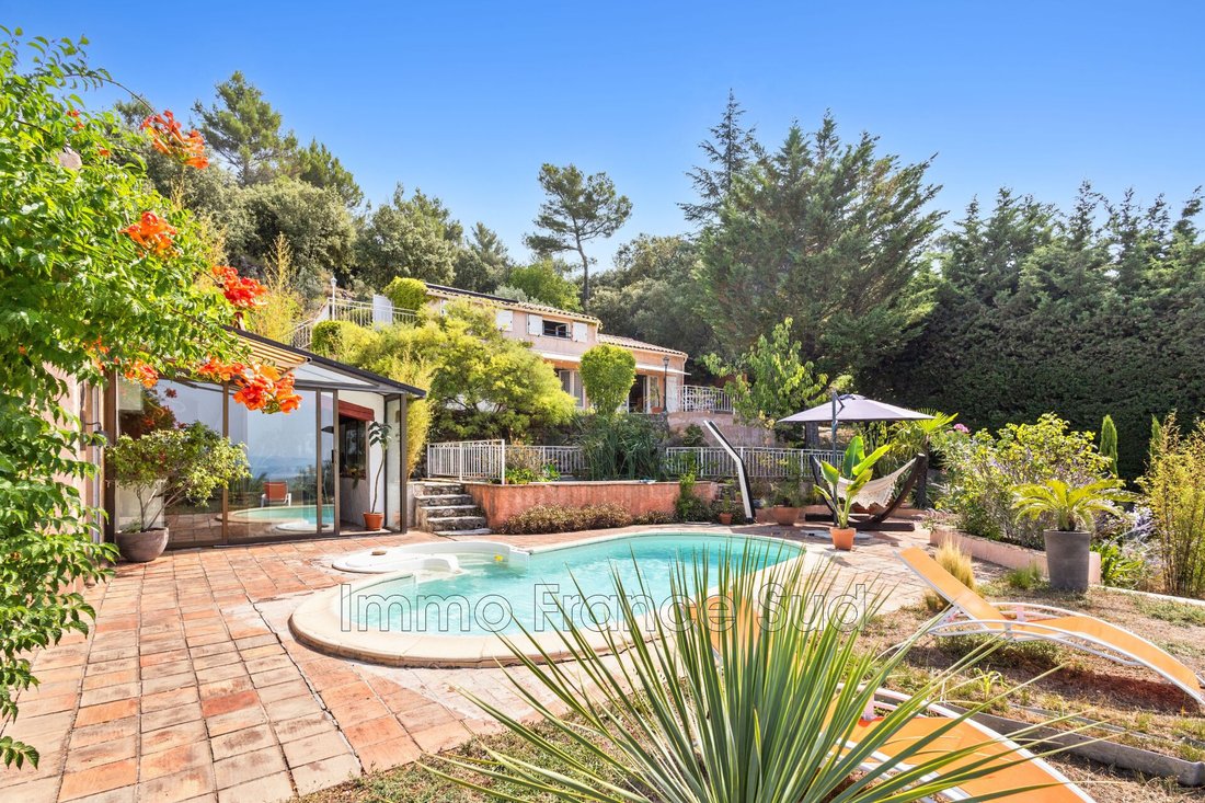 Villa in Tourtour, Provence-Alpes-Côte d'Azur, France 2 - 18526371