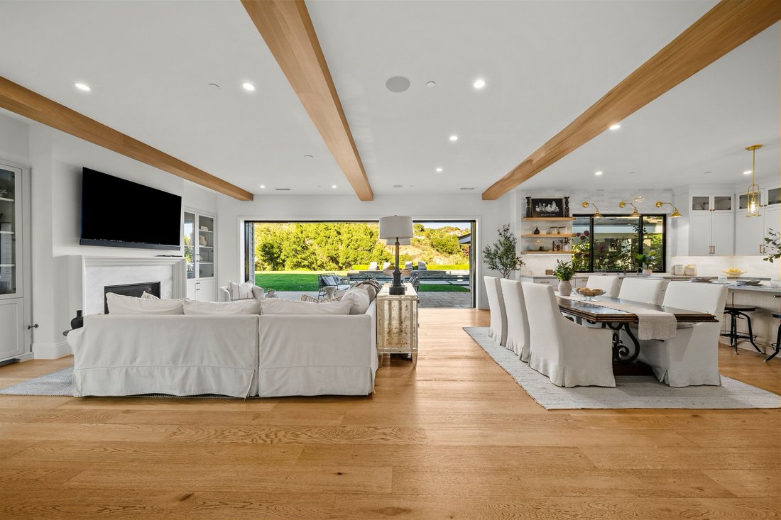 House in Agoura Hills, California, United States 3 - 18527384