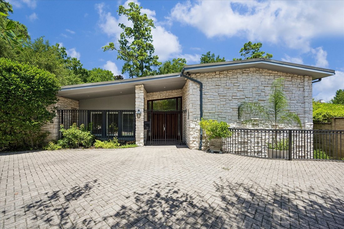 House in Houston, Texas, United States 1 - 18498815