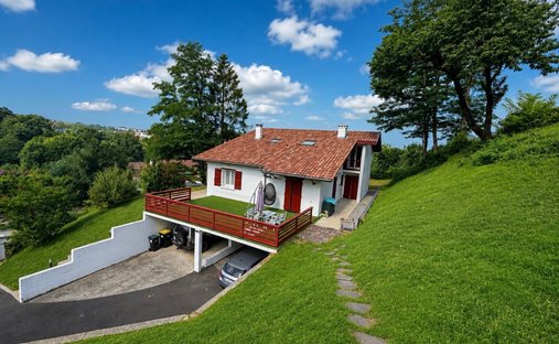 House in Mouguerre, Nouvelle-Aquitaine, France 1