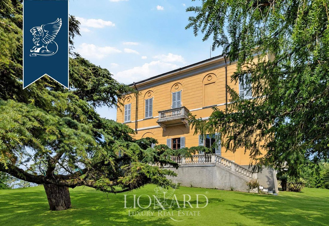 Villa in Santa Giuletta, Lombardy, Italy 4 - 18529643