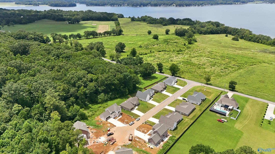 House in Guntersville, Alabama, United States 2 - 18528538
