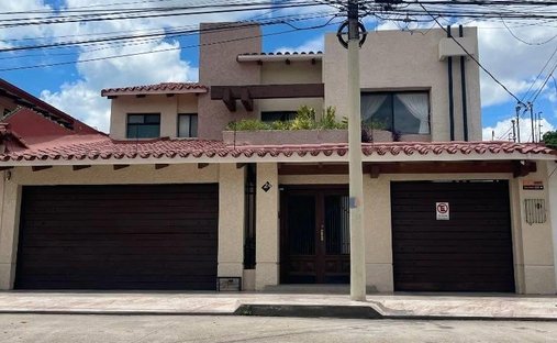 House in Santa Cruz de la Sierra, Santa Cruz Department, Bolivia 1