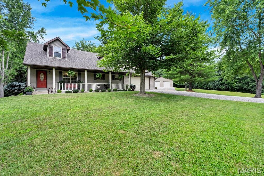 House in Red Bud, Illinois, United States 1 - 18528796
