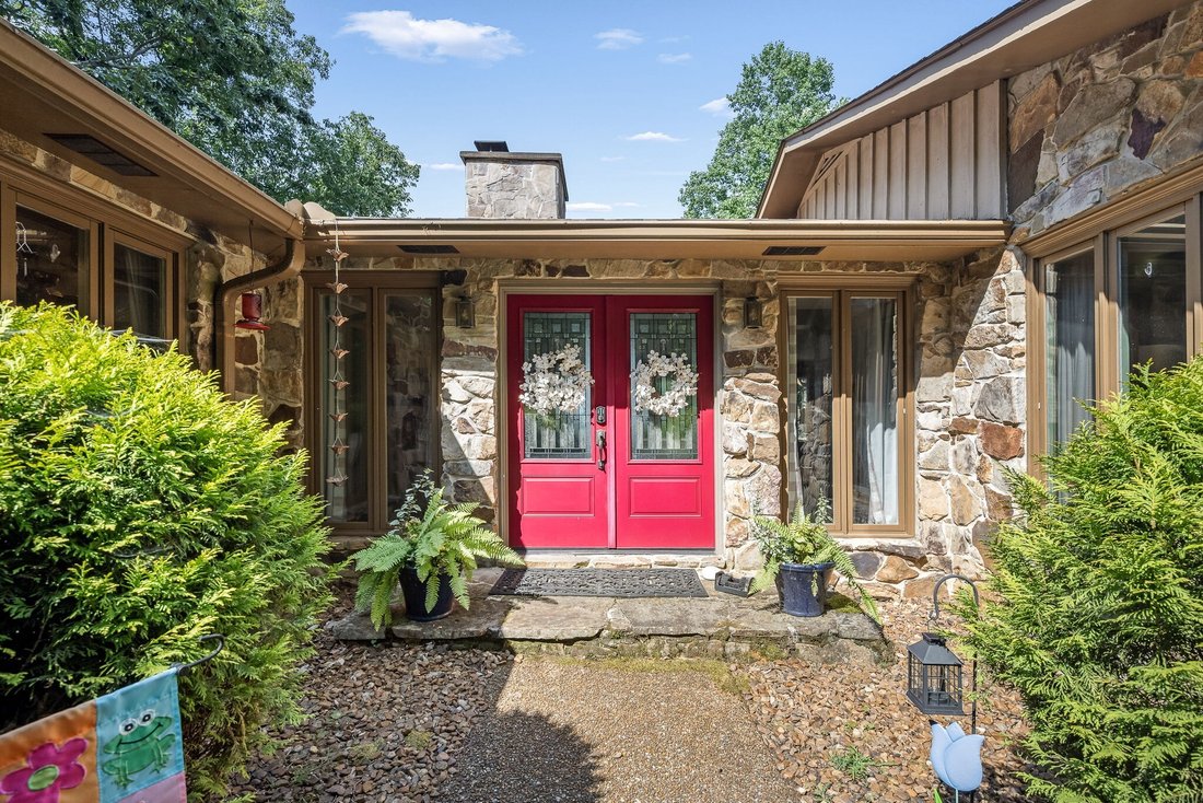 House in South Pittsburg, Tennessee, United States 3 - 18529087