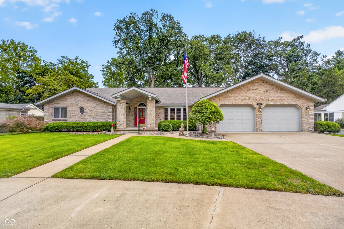 House in Columbus, Indiana, United States 1 - 18526784