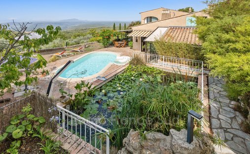 Villa in Tourtour, Provence-Alpes-Côte d'Azur, France 1