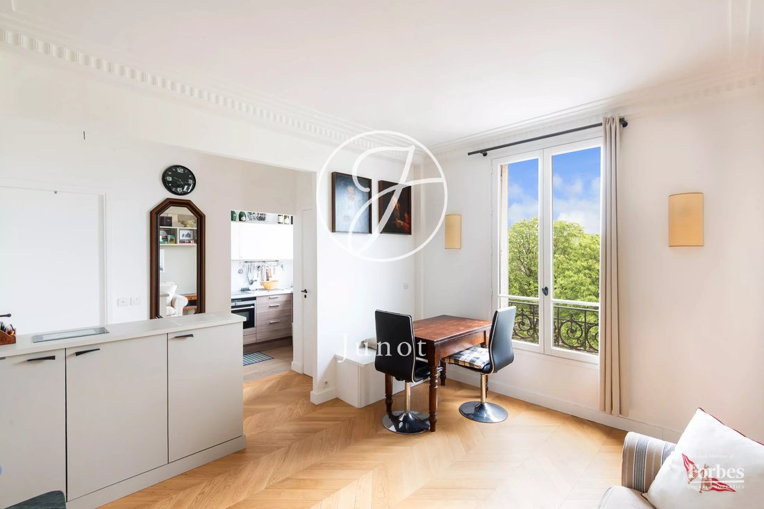 Apartment in Muette Nord, Paris 16e Arrondissement, Paris 1 - 18526362
