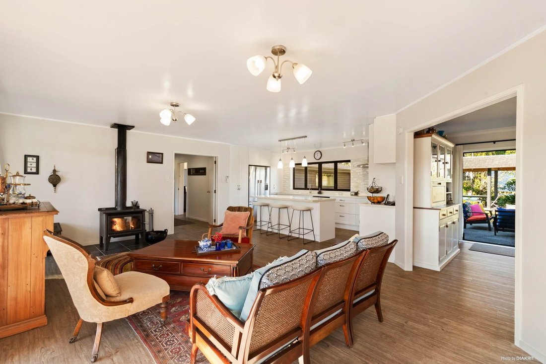 House in Whitford, Auckland, New Zealand 2 - 18487649