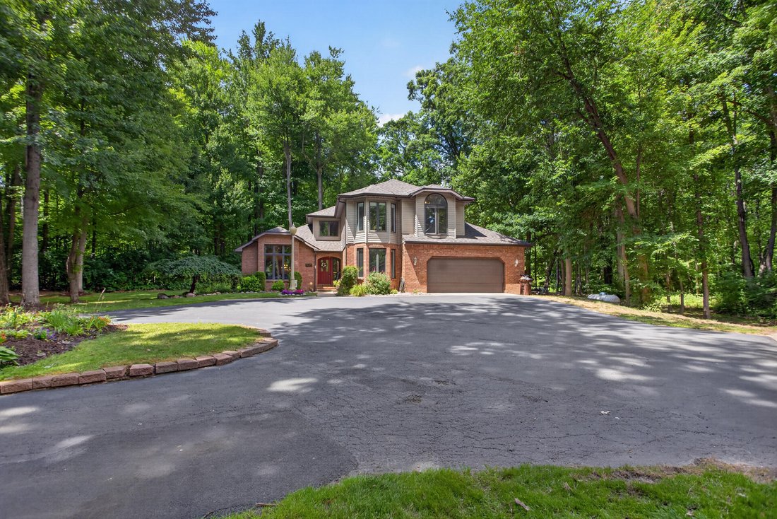House in Leoni, Michigan, United States 1 - 18526385