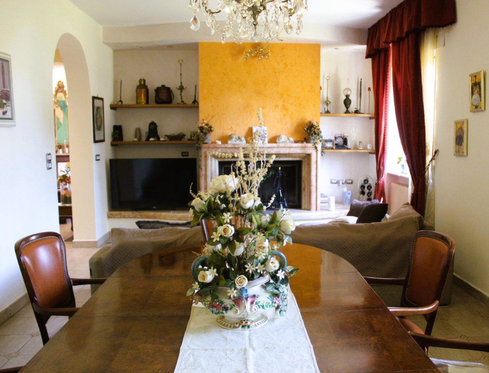 Villa in Santa Firmina, Arezzo, Tuscany 3 - 18529098