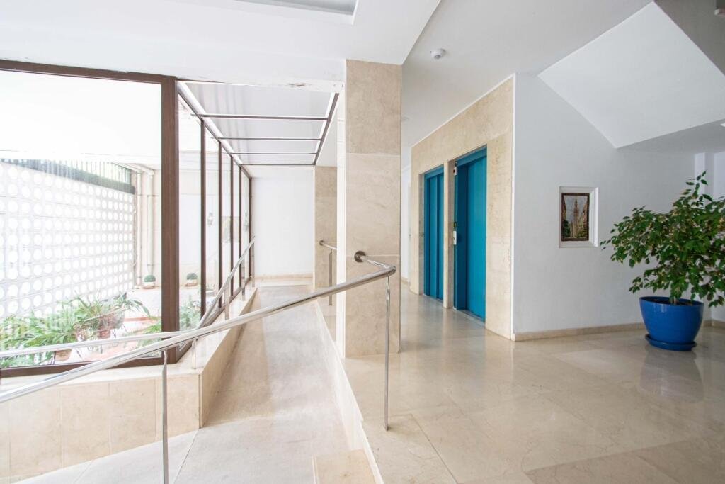 Apartment in Nervion, Seville, Spain 3 - 18481092