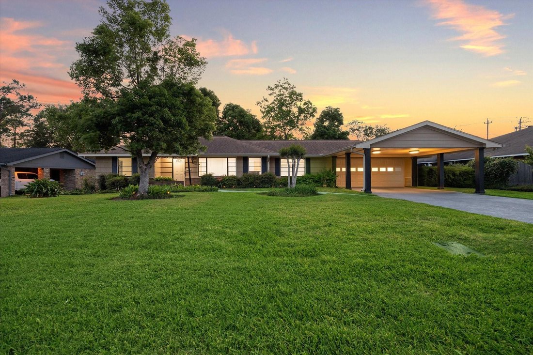 House in Houston, Texas, United States 1 - 18528147