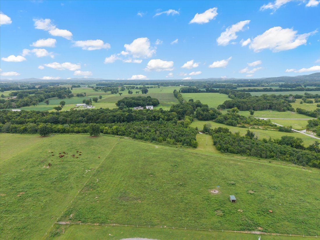 House in Shelbyville, Tennessee, United States 5 - 18530238