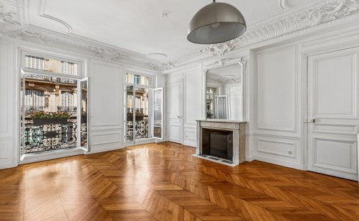 Apartment in Hoche-Friedland, Paris 8e Arrondissement, Paris 1