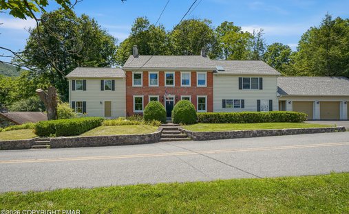 House in Stroudsburg, Pennsylvania, United States 1