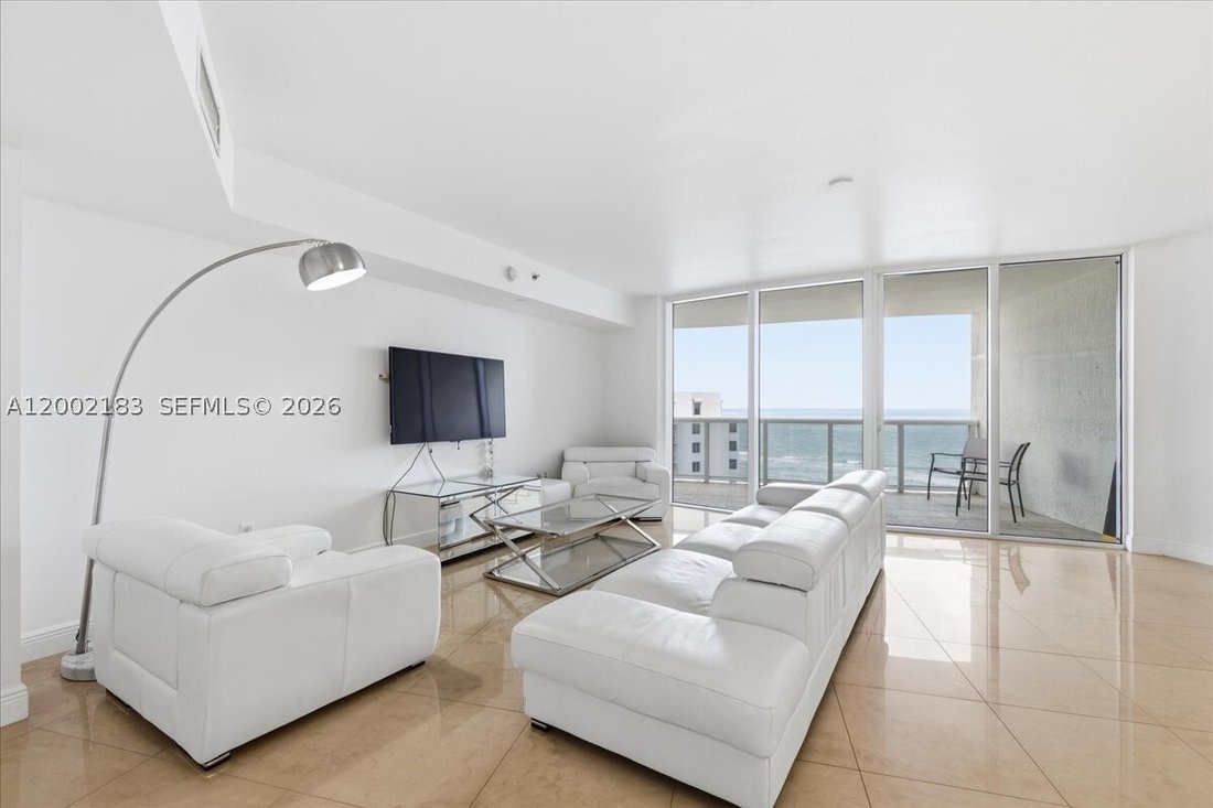 Condo in Sunny Isles Beach, Florida, United States 3 - 17705395