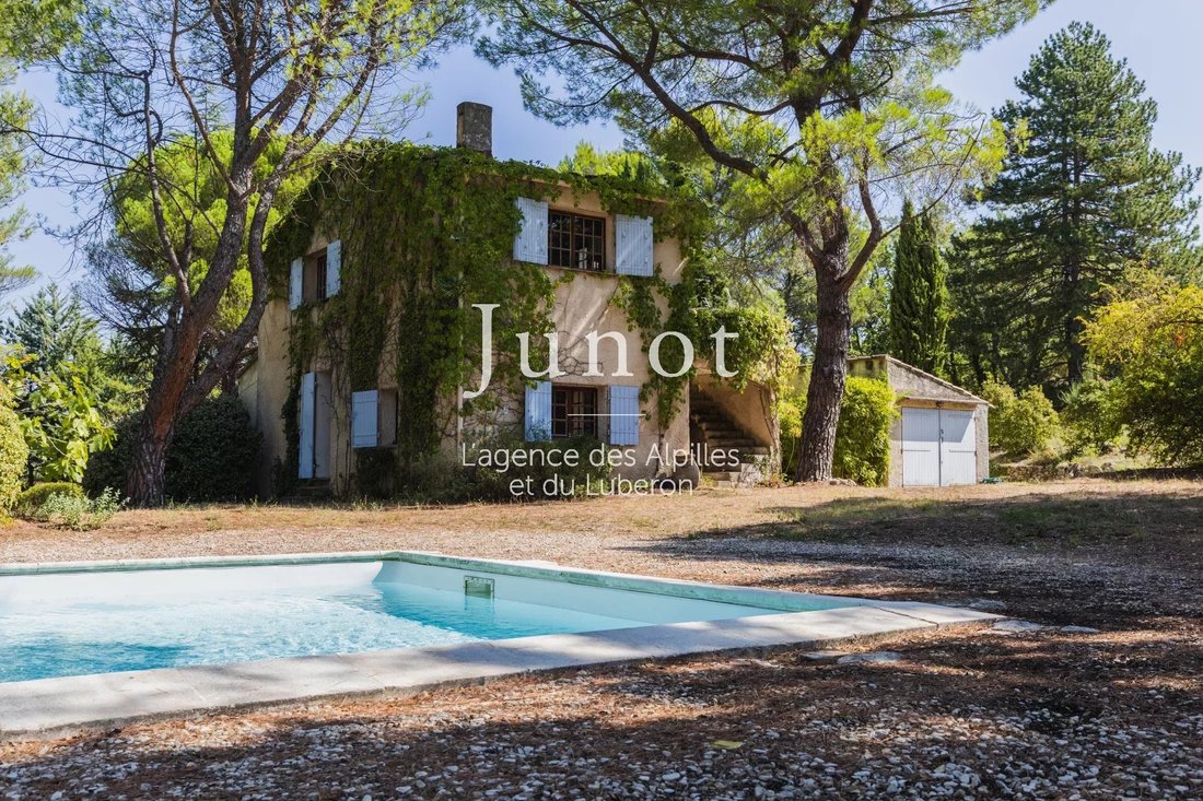 House in Bonnieux, Provence-Alpes-Côte d'Azur, France 4 - 18509704