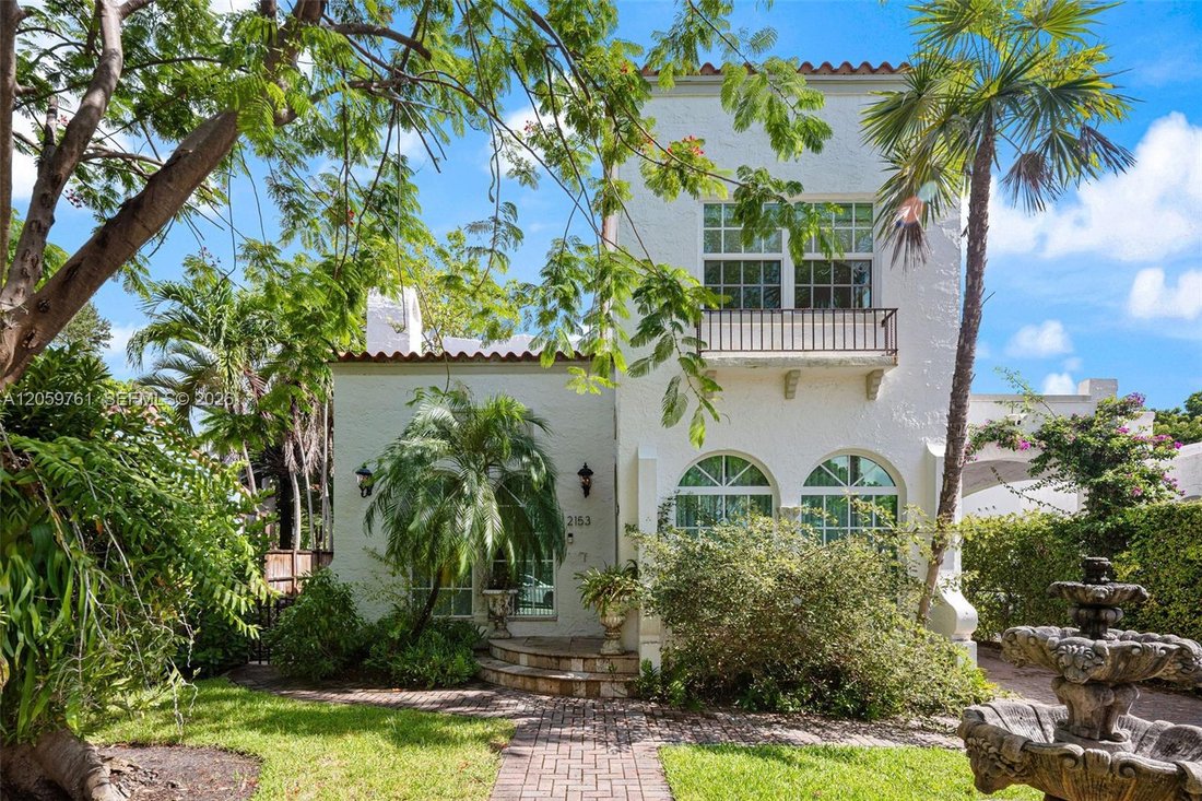 House in Miami, Florida, United States 1 - 18526684