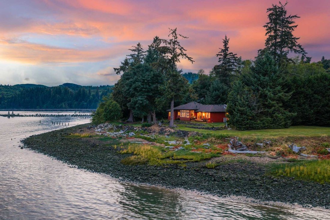 House in Naselle, Washington, United States 1 - 18526398