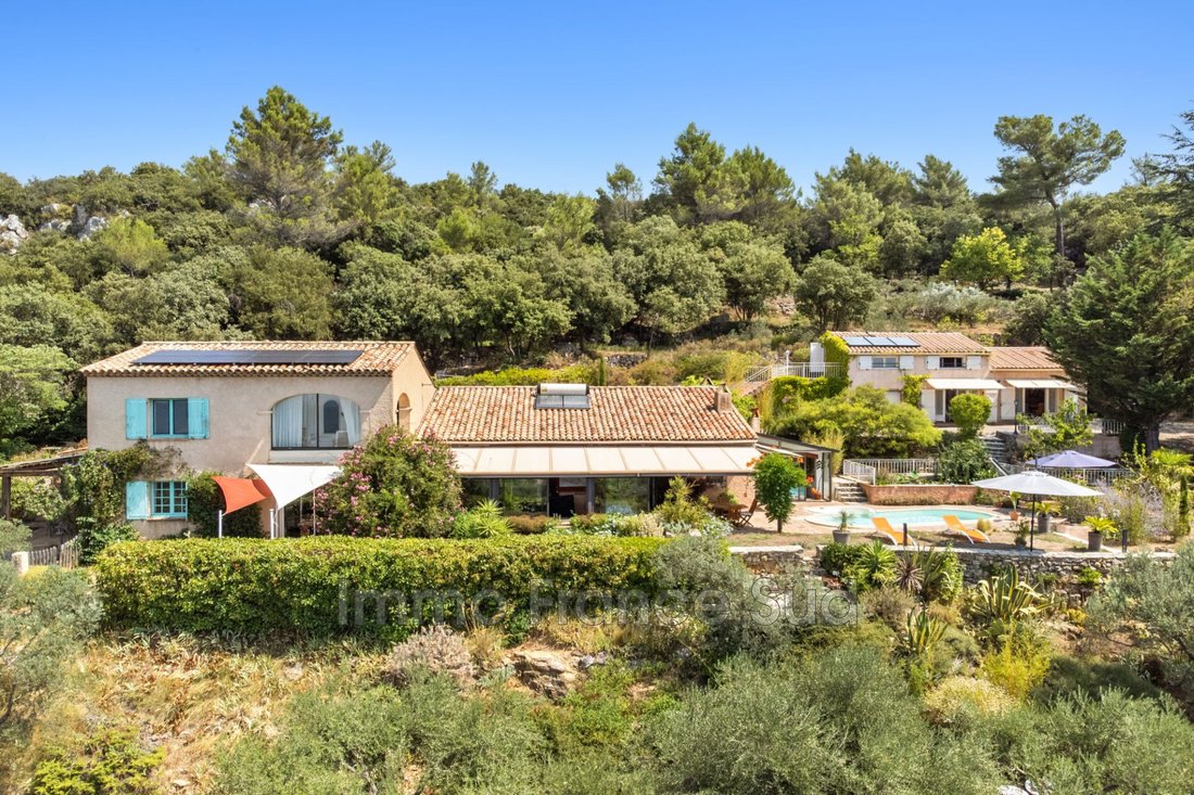 Villa in Tourtour, Provence-Alpes-Côte d'Azur, France 1 - 18526371