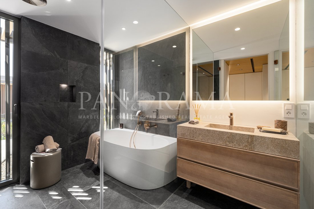 Villa in Nueva Andalucia, Marbella, Spain 4 - 17074991