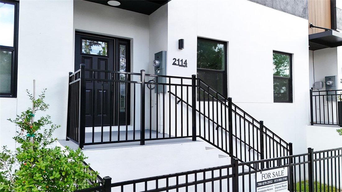 House in St. Petersburg, Florida, United States 5 - 18478046