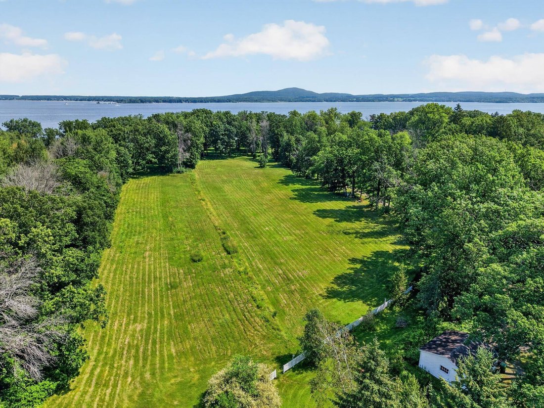 House in Hudson, Quebec, Canada 5 - 18530177