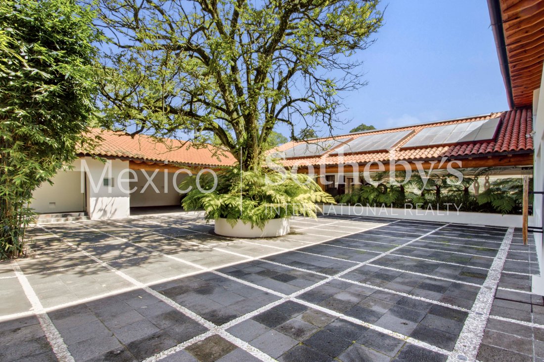House in Valle de Bravo, State of Mexico, Mexico 3 - 18529516