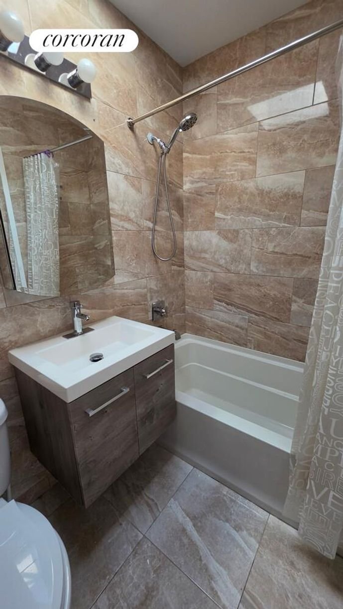 Condo in New York, New York, United States 3 - 18527175