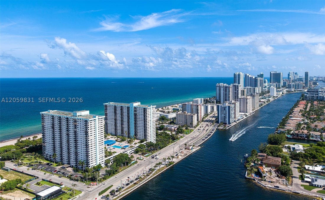 Condo in Hollywood, Florida, United States 5 - 18528846