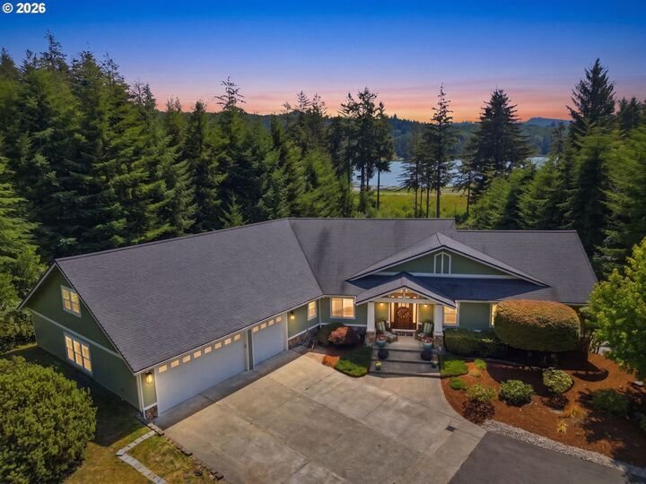 House in Florence, Oregon, United States 1 - 18530321