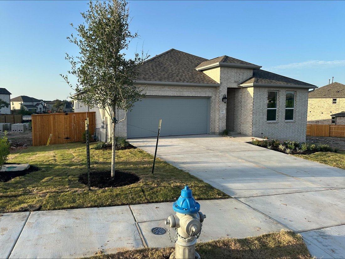 House in Georgetown, Texas, United States 2 - 17665620