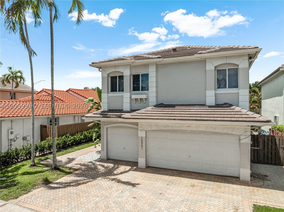 House in Doral, Florida, United States 3 - 18528849